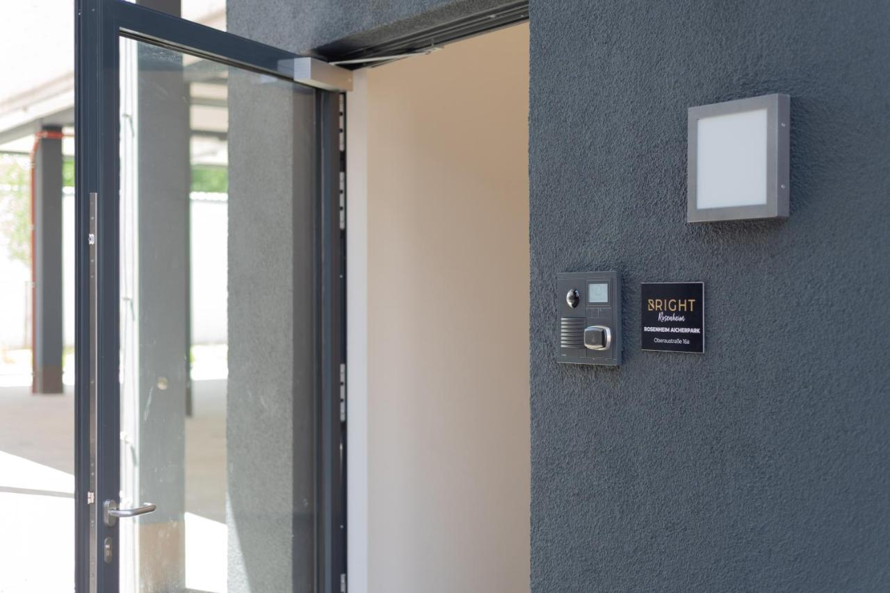 BRIGHT: Rosenheim Aicherpark Exterior foto